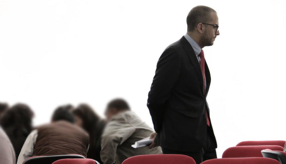 学校の先生を味方につける